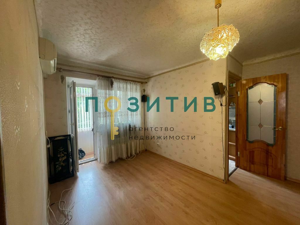 Продажа 2-комнатной квартиры, Минеральные Воды, Железноводская ул,  12