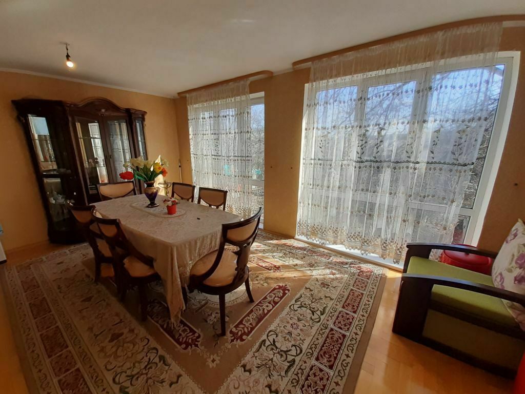 Продажа 4-комнатной квартиры, Пятигорск, Кочубея ул,  21к5