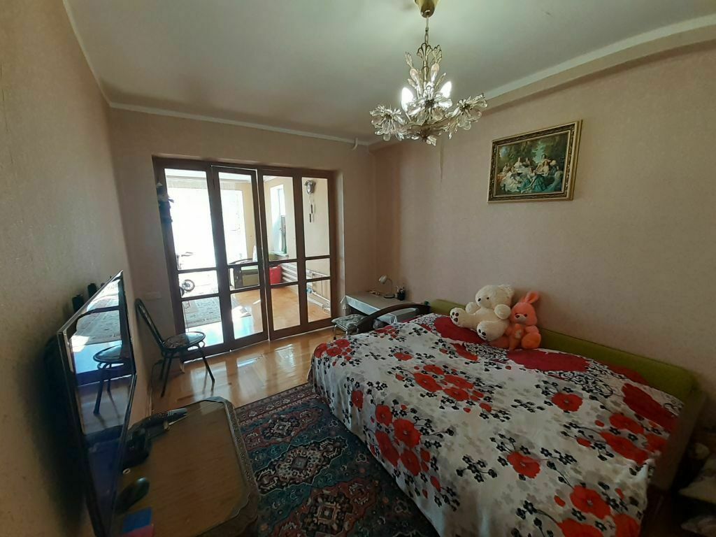 Продажа 4-комнатной квартиры, Пятигорск, Кочубея ул,  21к5