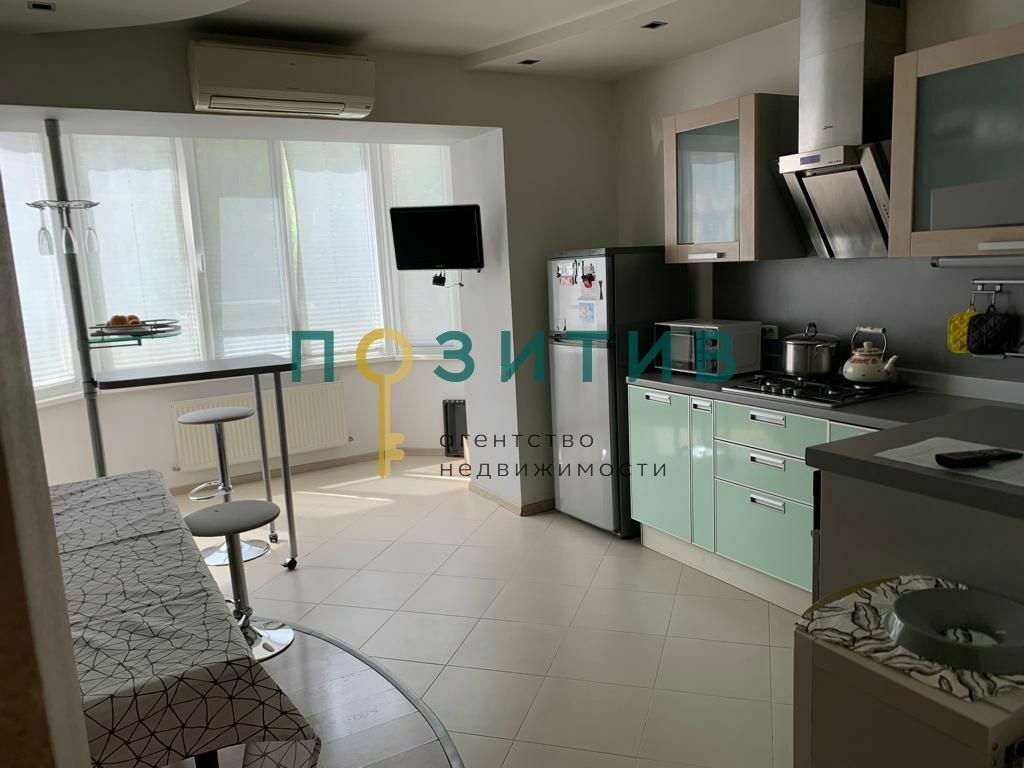 Продажа 3-комнатной квартиры, Пятигорск, Первомайская ул,  92к4