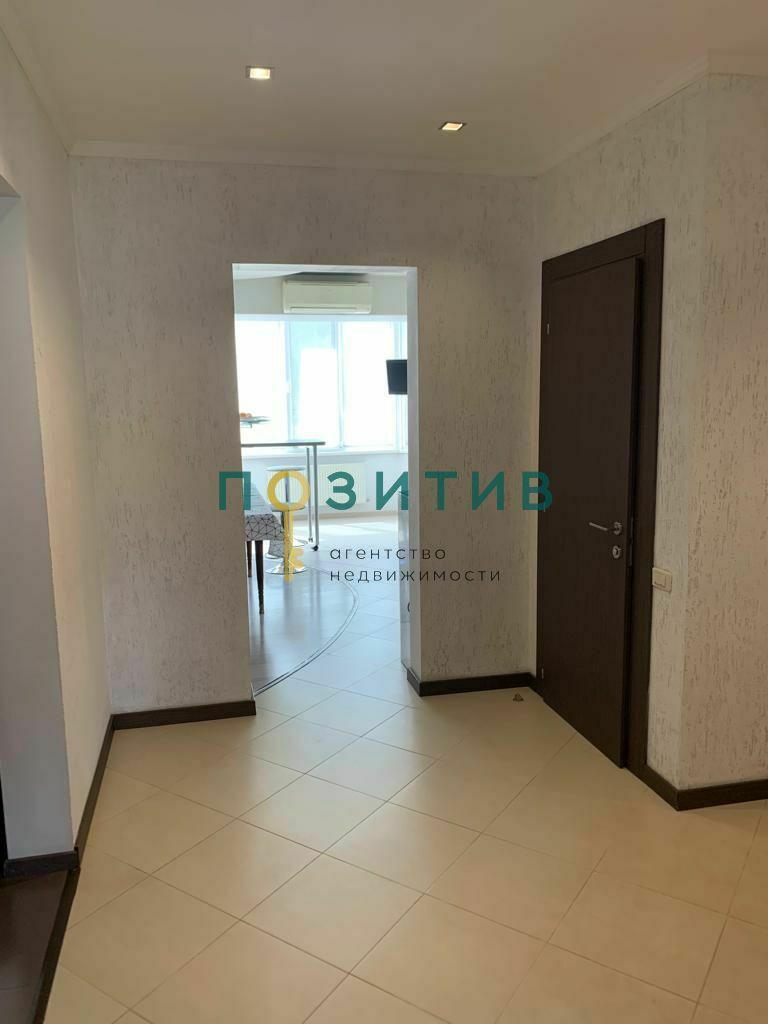 Продажа 3-комнатной квартиры, Пятигорск, Первомайская ул,  92к4