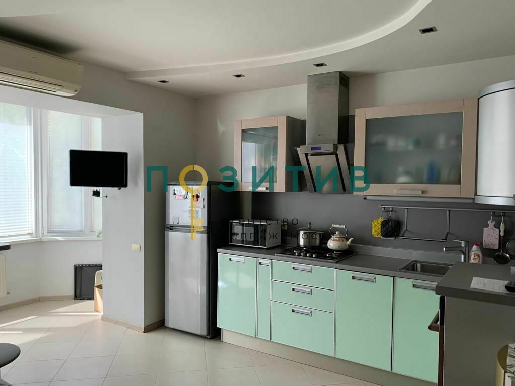 Продажа 3-комнатной квартиры, Пятигорск, Первомайская ул,  92к4