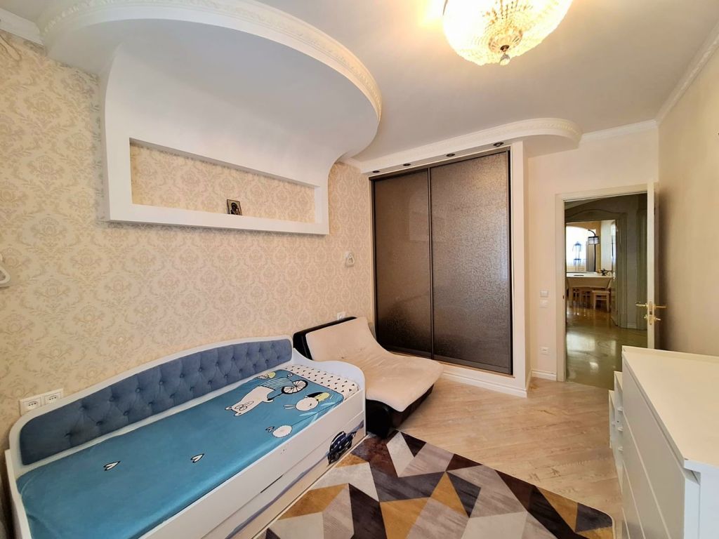 Продажа 2-комнатной квартиры, Пятигорск, Нежнова ул,  21к2