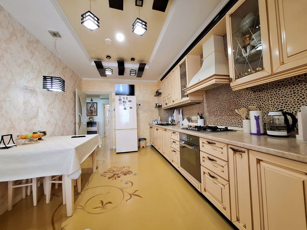 Продажа 2-комнатной квартиры, Пятигорск, Нежнова ул,  21к2