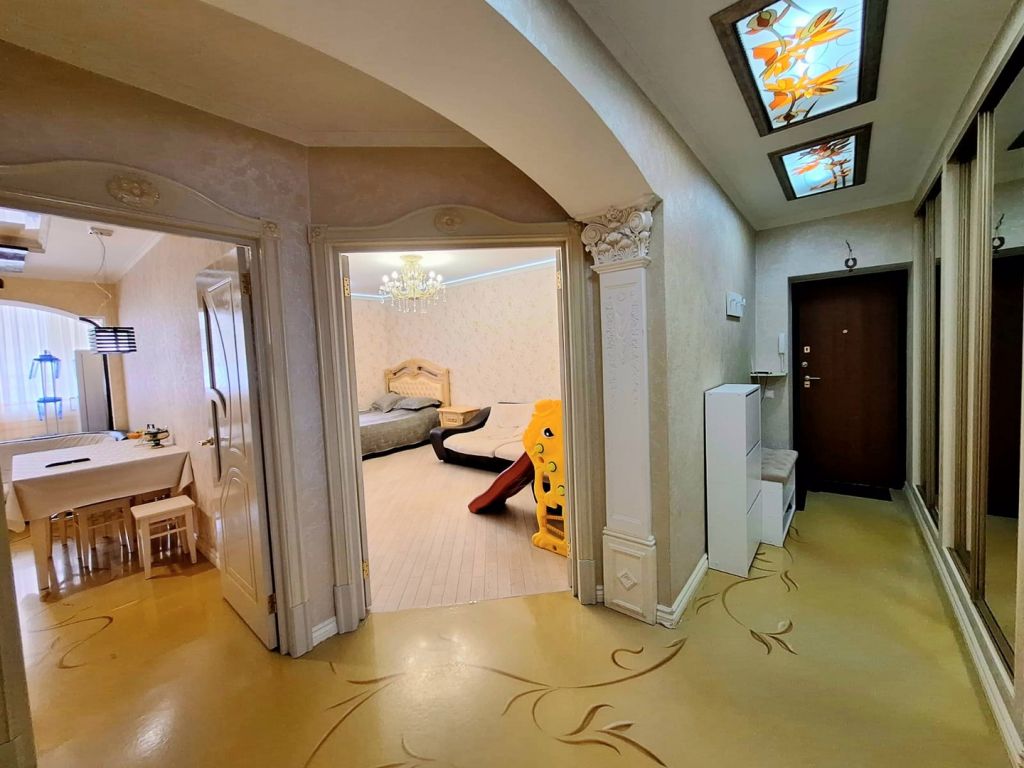 Продажа 2-комнатной квартиры, Пятигорск, Нежнова ул,  21к2