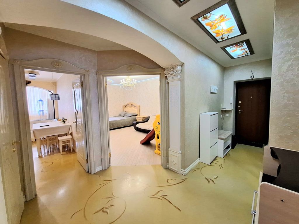 Продажа 2-комнатной квартиры, Пятигорск, Нежнова ул,  21к2