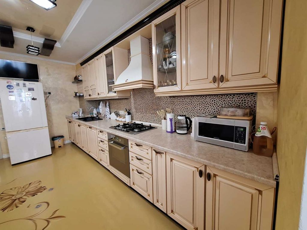 Продажа 2-комнатной квартиры, Пятигорск, Нежнова ул,  21к2