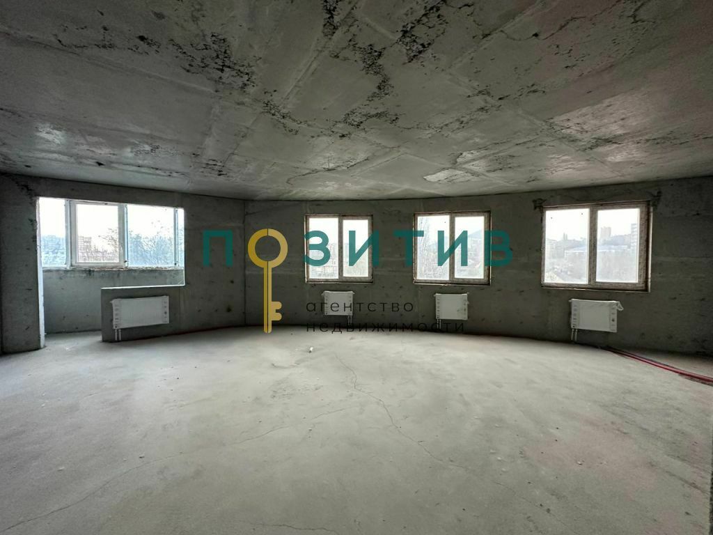 Продажа 3-комнатной квартиры, Пятигорск, Бунимовича ул,  1А