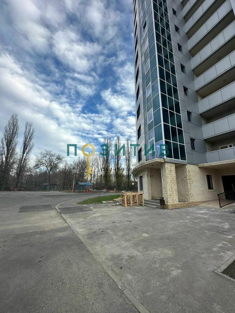 Продажа 3-комнатной квартиры, Пятигорск, Бунимовича ул,  1А