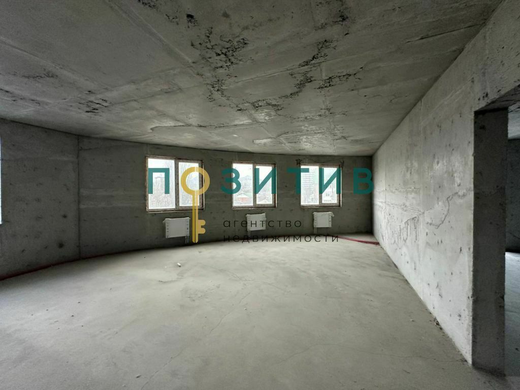 Продажа 3-комнатной квартиры, Пятигорск, Бунимовича ул,  1А