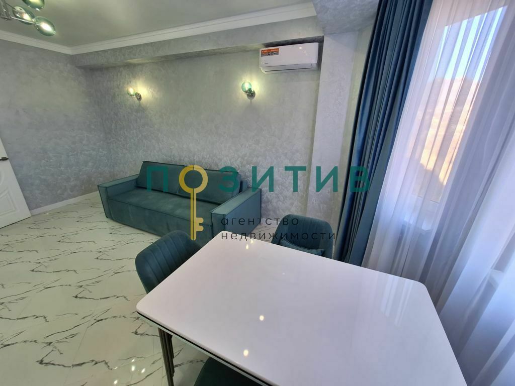 Продажа 2-комнатной квартиры, Пятигорск, Адмиральского ул,  1А