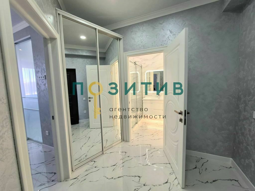 Продажа 2-комнатной квартиры, Пятигорск, Адмиральского ул,  1А