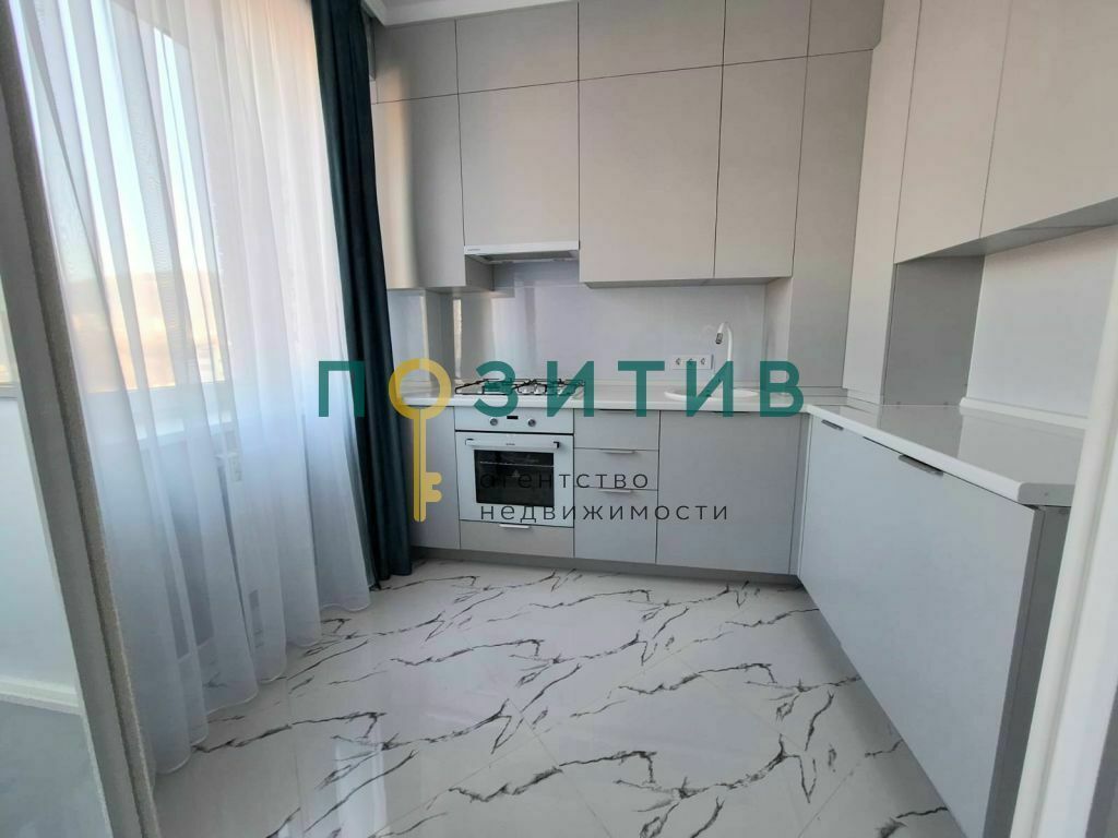 Продажа 2-комнатной квартиры, Пятигорск, Адмиральского ул,  1А