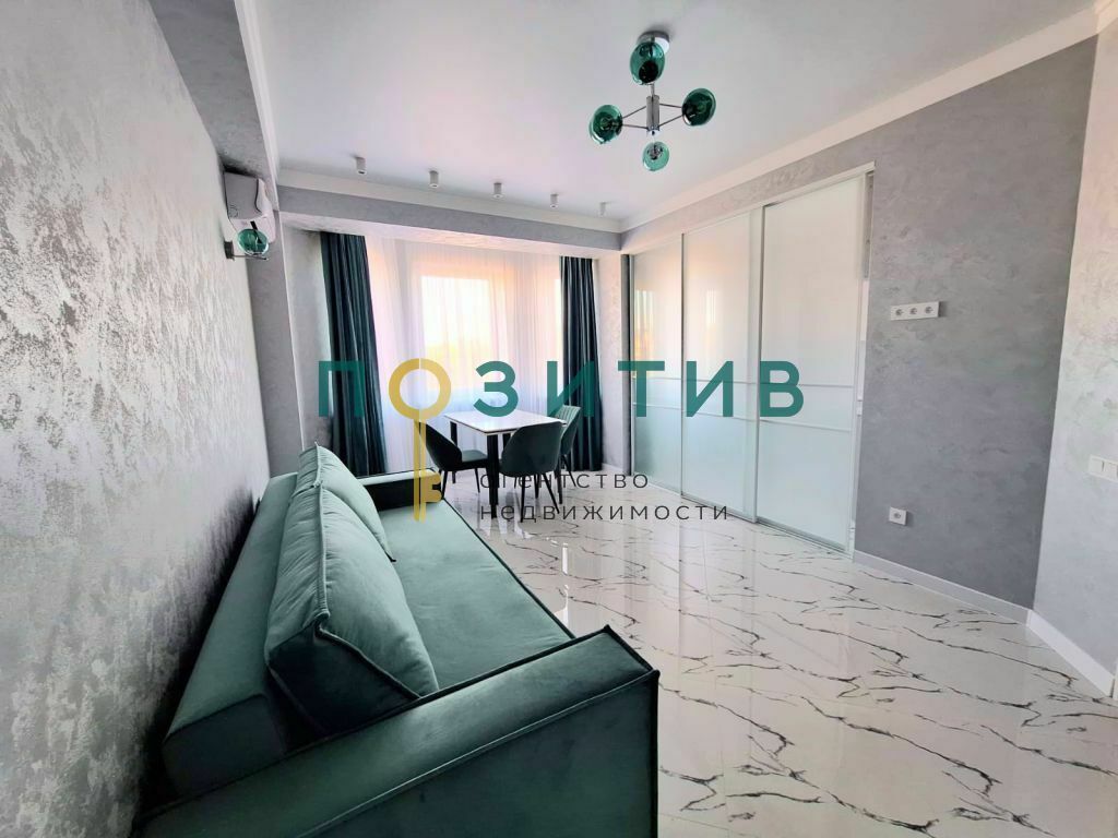 Продажа 2-комнатной квартиры, Пятигорск, Адмиральского ул,  1А