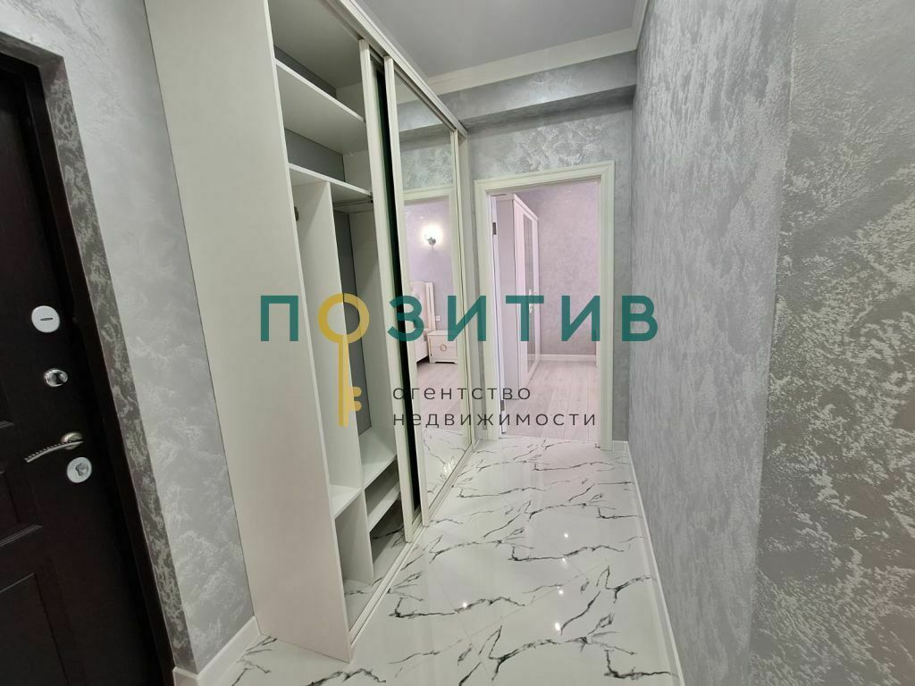 Продажа 2-комнатной квартиры, Пятигорск, Адмиральского ул,  1А