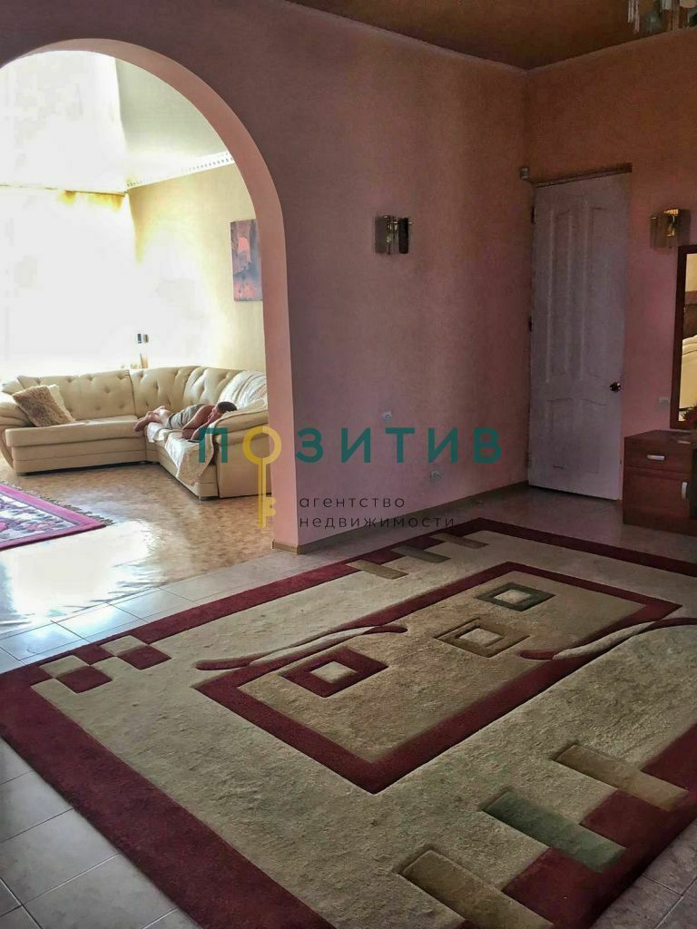 Продажа дома, 360м <sup>2</sup>, 10 сот., Ессентуки, Октябрьская ул