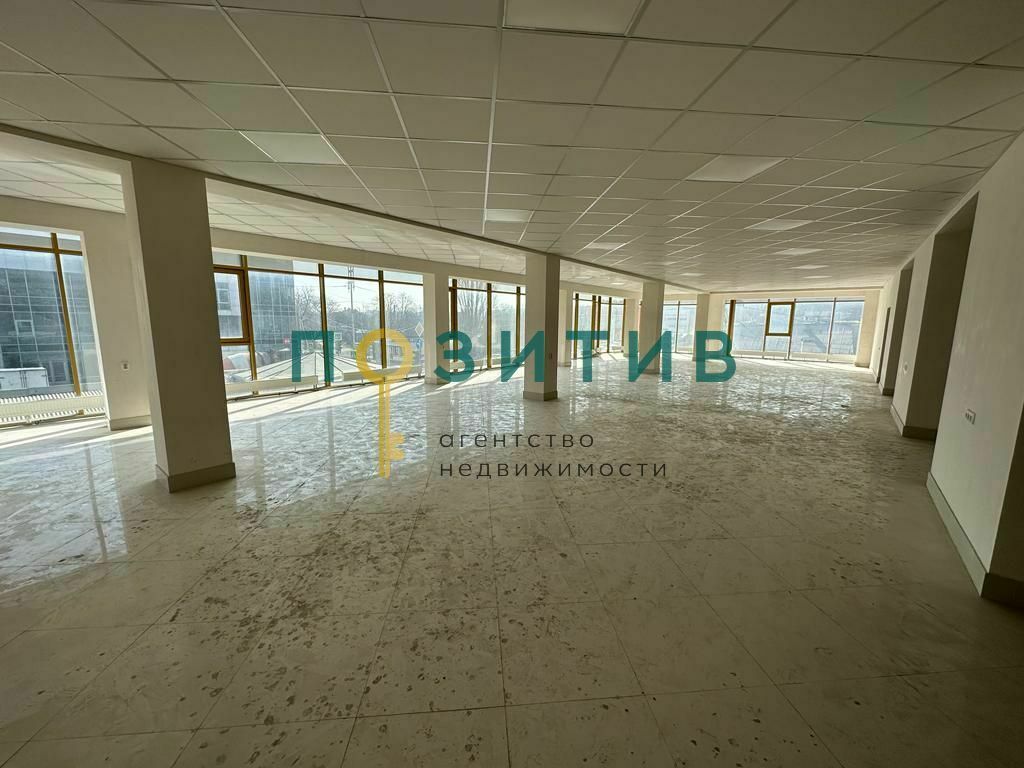 Аренда коммерческой недвижимости, 333м <sup>2</sup>, Пятигорск, Калинина ул,  108