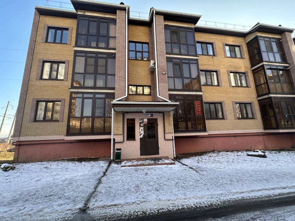 Продажа 2-комнатной квартиры, Ессентуки,  Кленовая роща ул,  3
