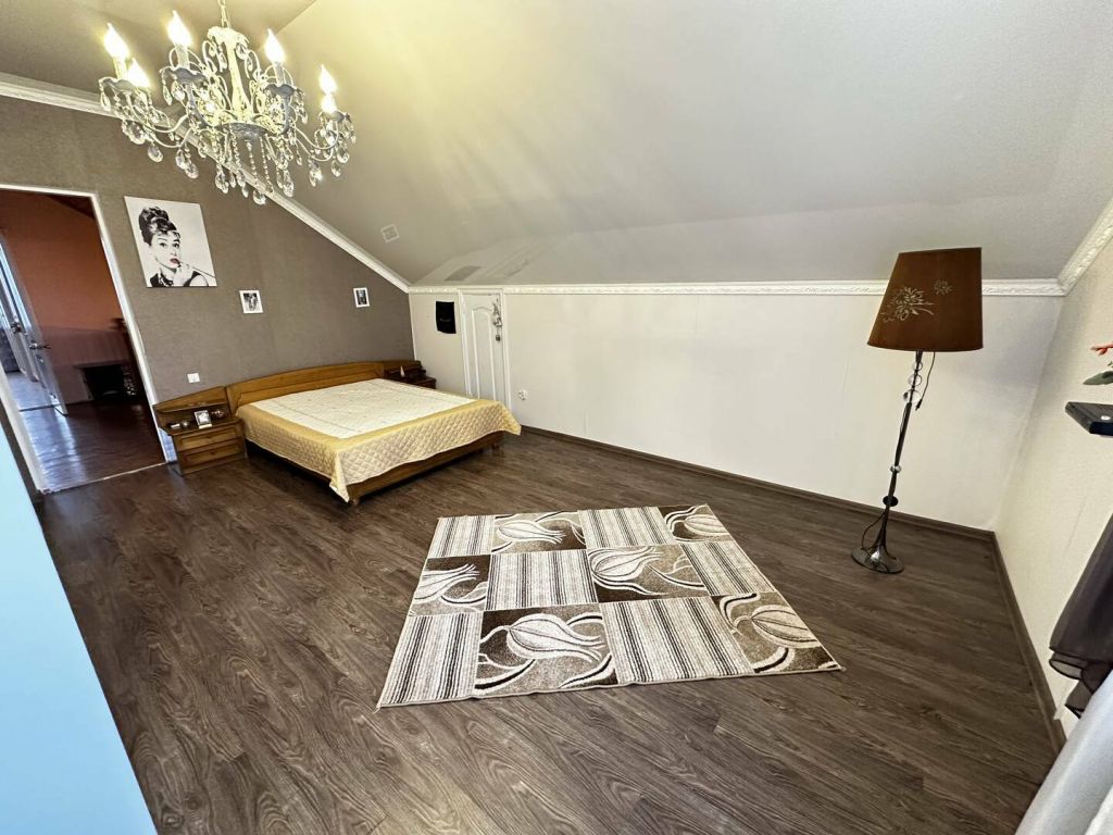 Продажа дома, 360м <sup>2</sup>, 10 сот., Ессентуки, Октябрьская ул