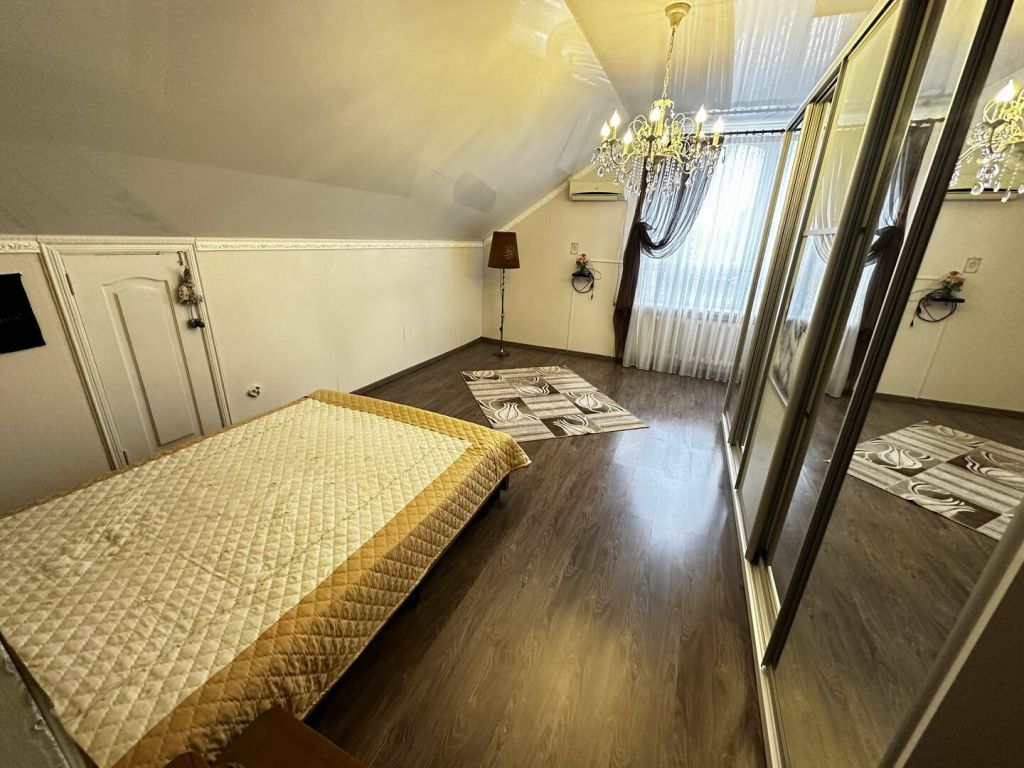 Продажа дома, 360м <sup>2</sup>, 10 сот., Ессентуки, Октябрьская ул