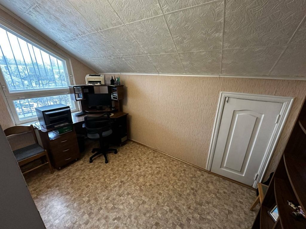 Продажа дома, 360м <sup>2</sup>, 10 сот., Ессентуки, Октябрьская ул