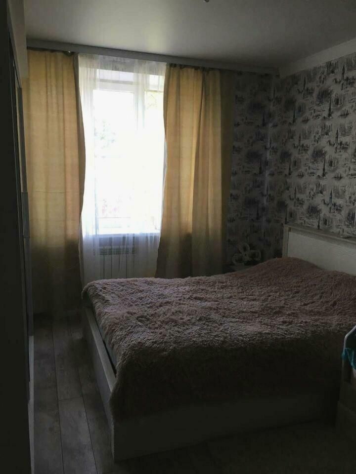 Продажа 2-комнатной квартиры, Ессентуки, Средняя ул,  7