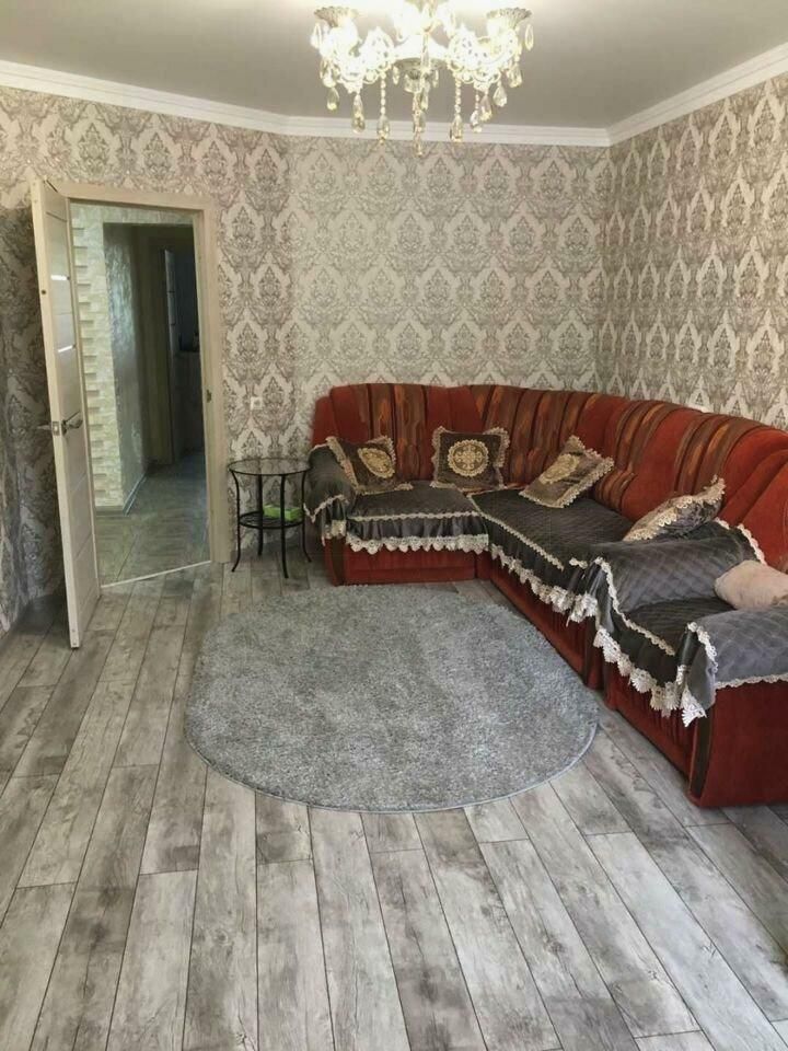 Продажа 2-комнатной квартиры, Ессентуки, Средняя ул,  7