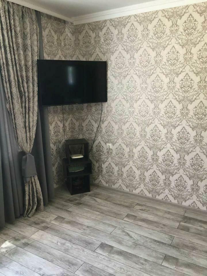 Продажа 2-комнатной квартиры, Ессентуки, Средняя ул,  7