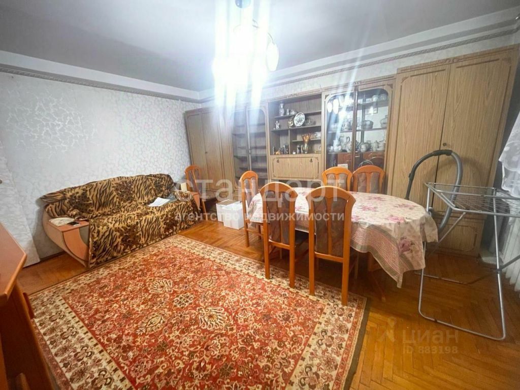 Продажа 2-комнатной квартиры, Ессентуки, 60 лет Октября ул,  4