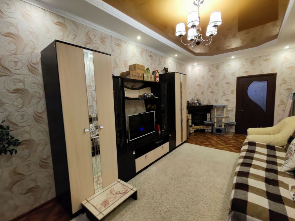 Продажа 3-комнатной квартиры, Ессентуки, Береговая ул,  5