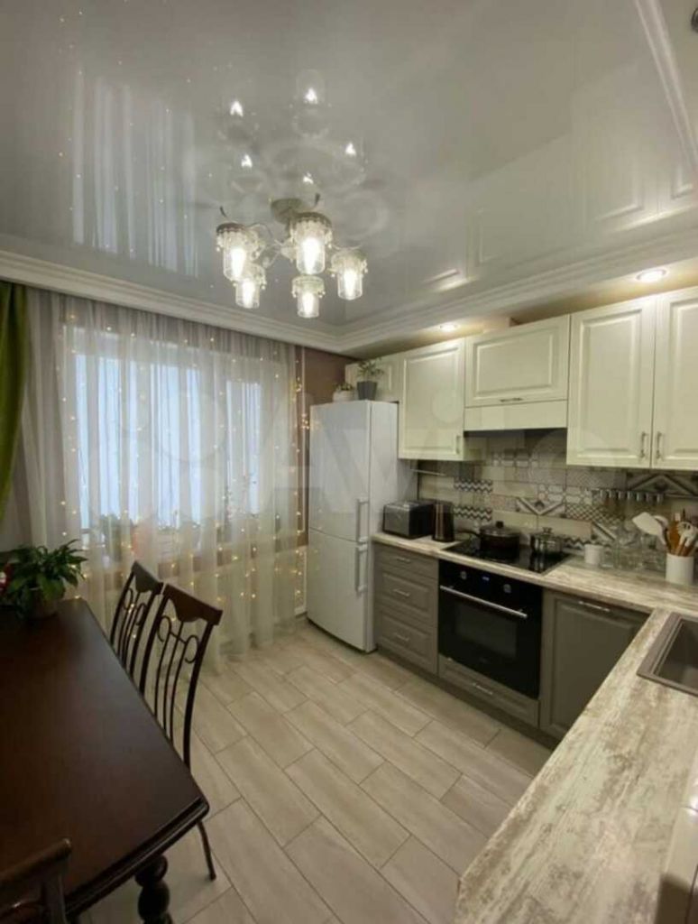 Продажа 2-комнатной квартиры, Ессентуки, Кисловодская ул,  40А