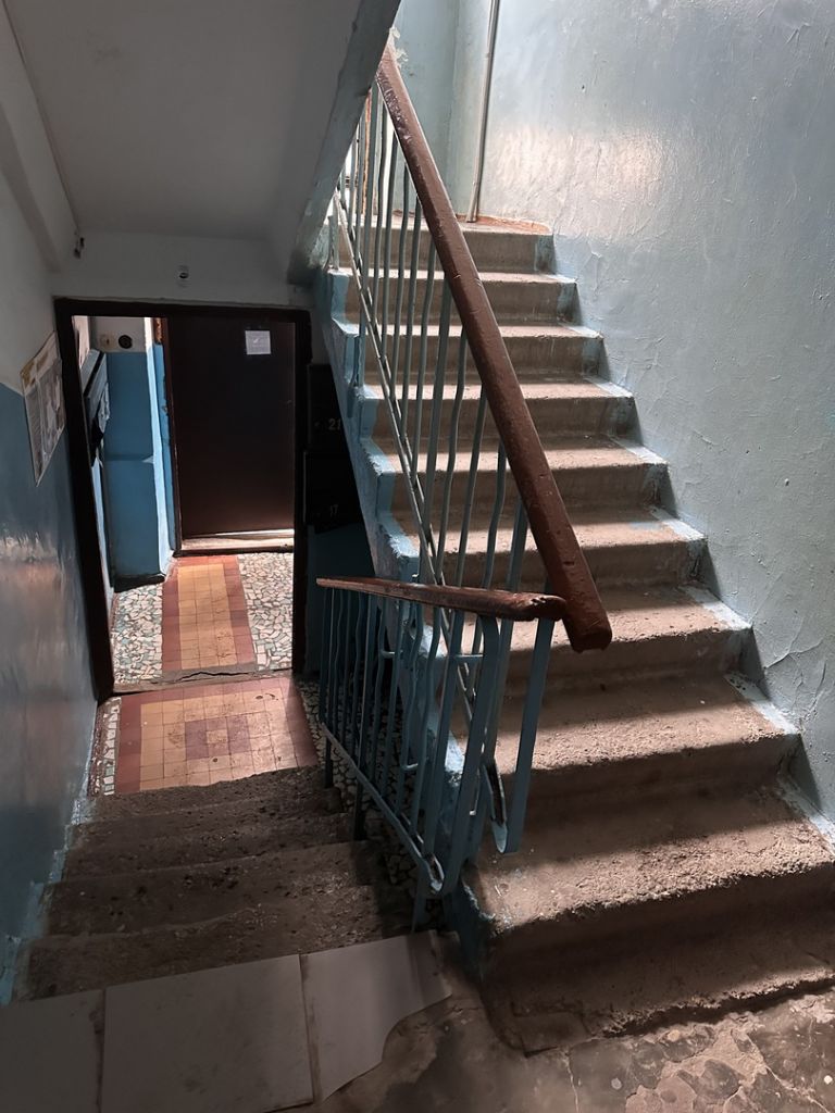 Продажа 2-комнатной квартиры, Ессентуки, Октябрьская ул,  445 ПОДЪЕЗД 2