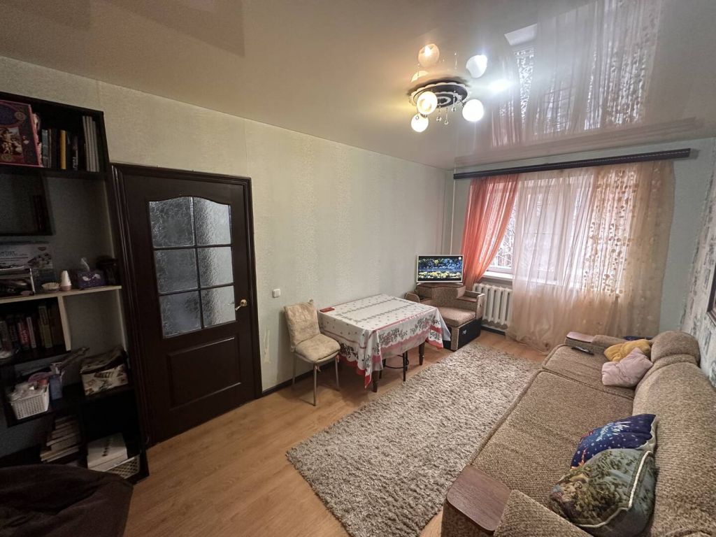 Продажа 2-комнатной квартиры, Ессентуки, Октябрьская ул,  445 ПОДЪЕЗД 2