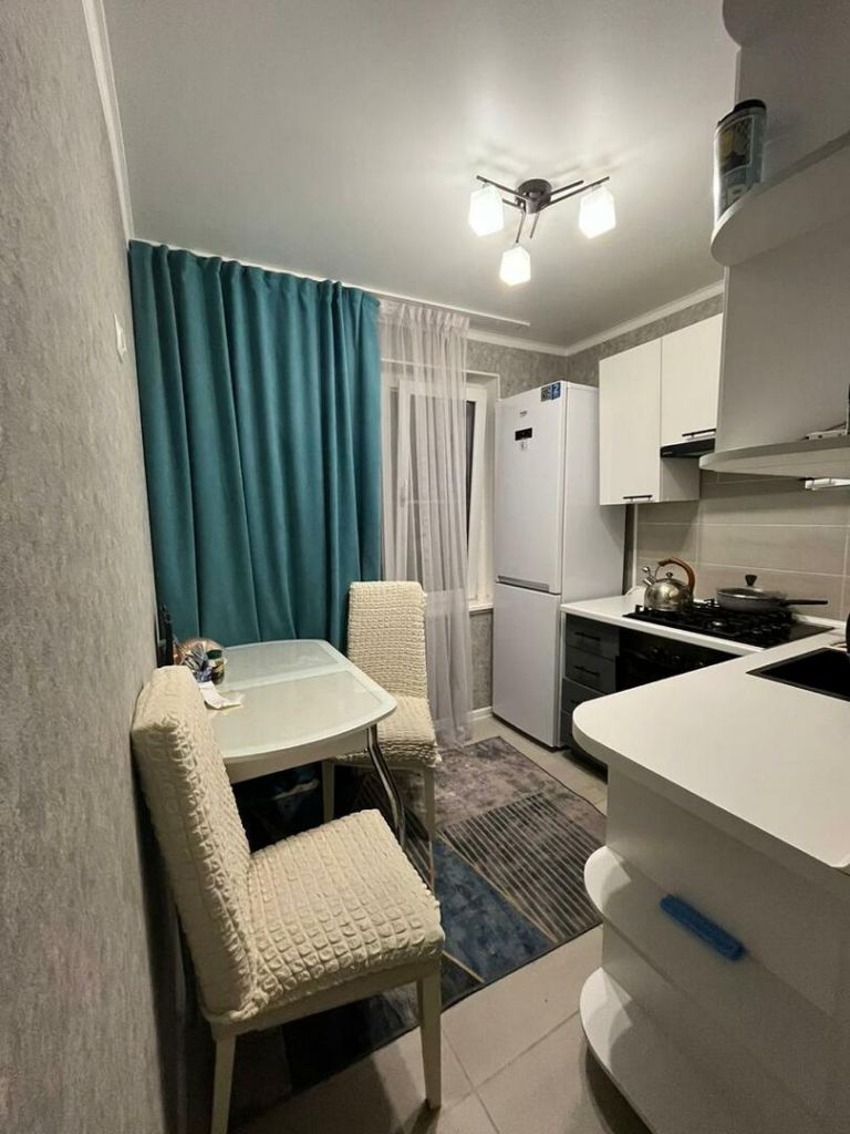 Продажа 2-комнатной квартиры, Ессентуки, Октябрьская ул,  426