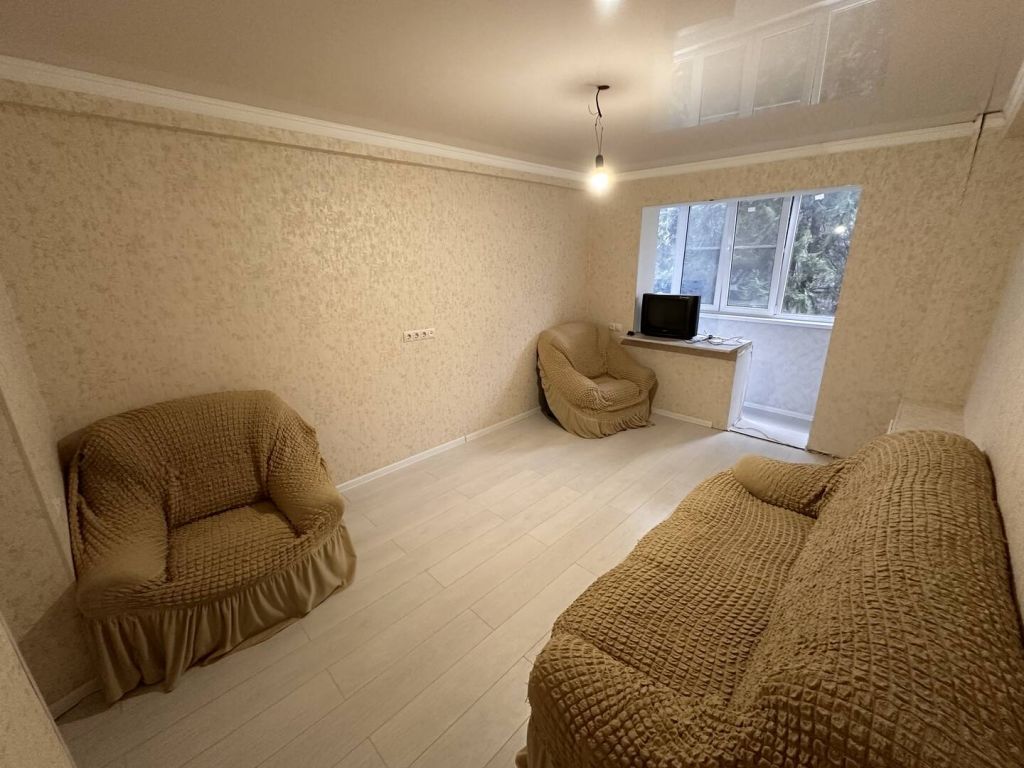 Продажа 2-комнатной квартиры, Ессентуки, Фридриха Энгельса ул,  40