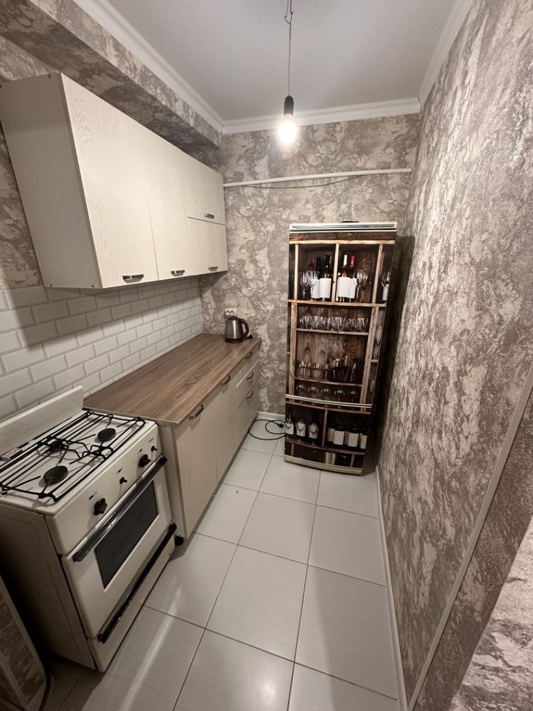 Продажа 2-комнатной квартиры, Ессентуки, Фридриха Энгельса ул,  40