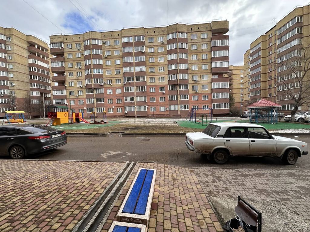 Продажа 3-комнатной квартиры, Ессентуки, Пятигорская ул,  121к1