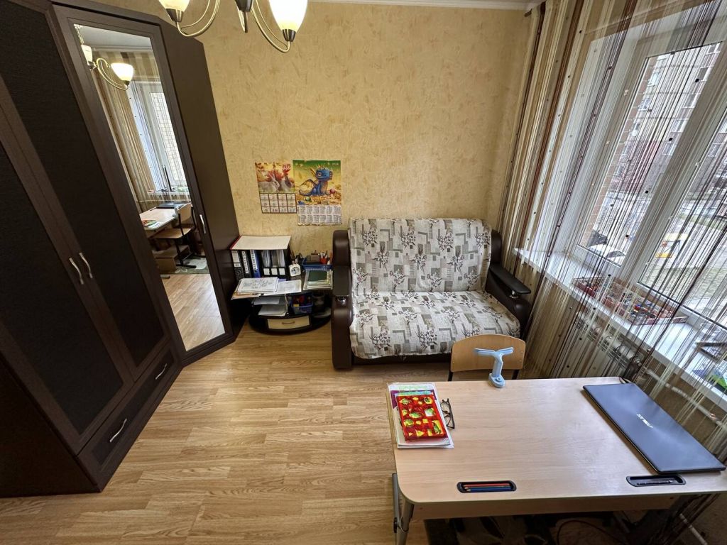 Продажа 3-комнатной квартиры, Ессентуки, Пятигорская ул,  121к1