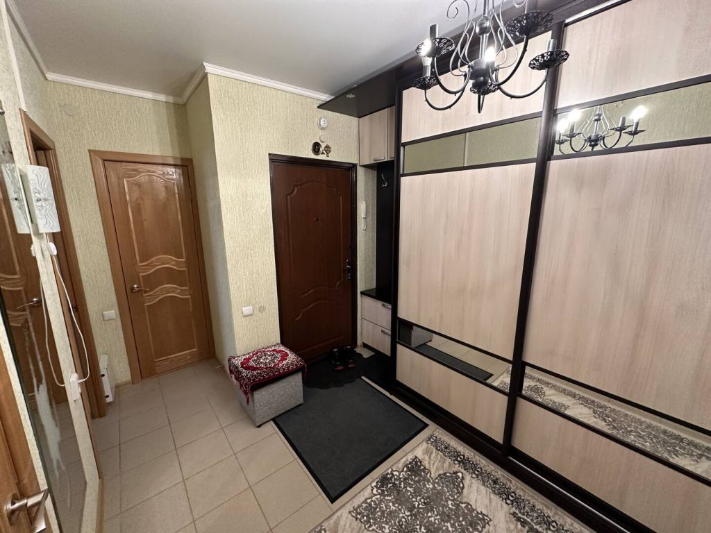 Продажа 3-комнатной квартиры, Ессентуки, Пятигорская ул,  121к1