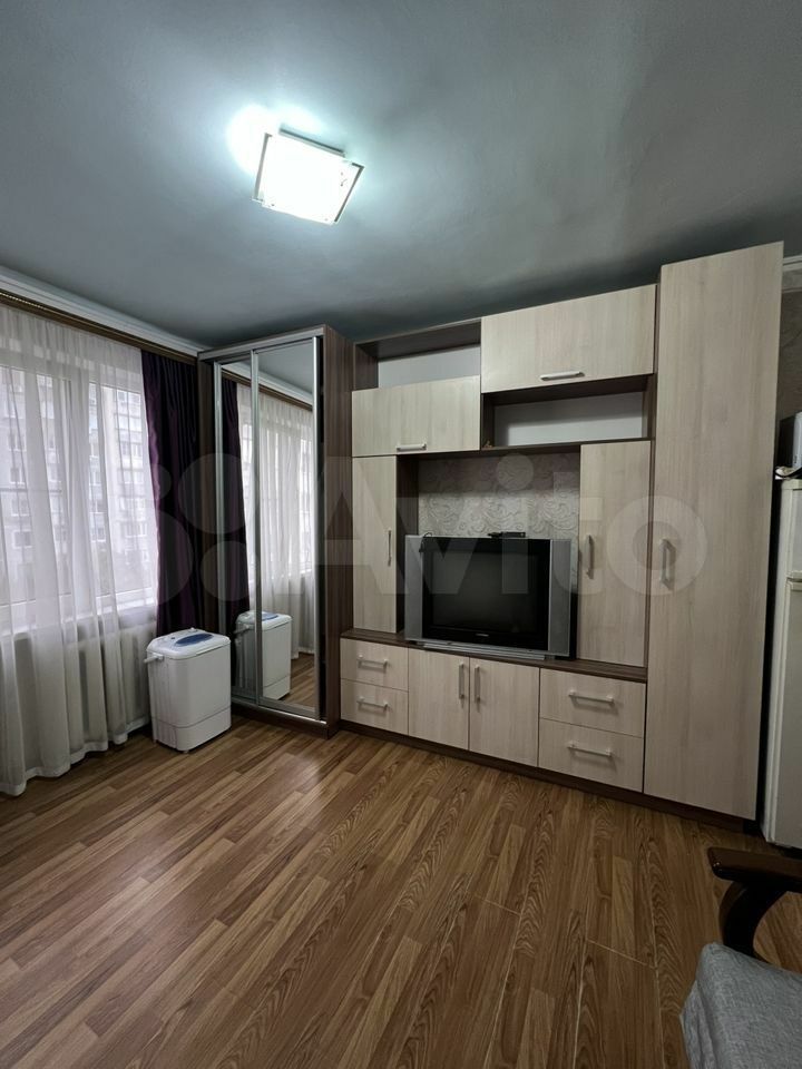 Продажа 1-комнатной квартиры, Пятигорск, Адмиральского ул,  2к1