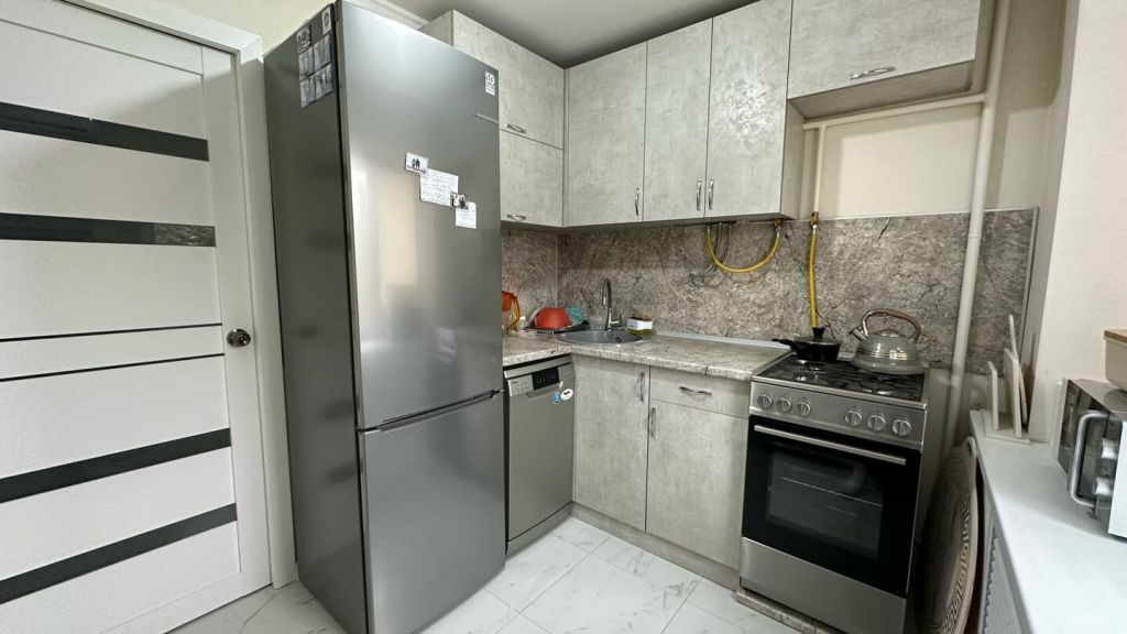 Продажа 2-комнатной квартиры, Минеральные Воды, Советская ул,  58