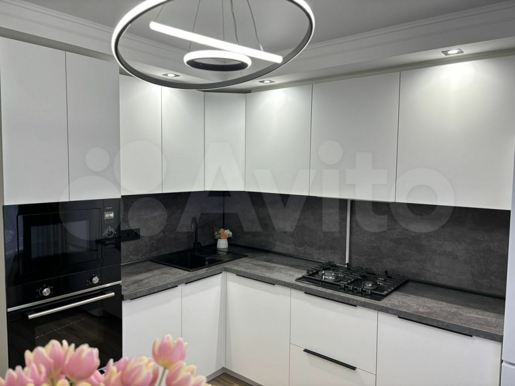 Продажа 3-комнатной квартиры, Пятигорск, Бутырина ул,  8