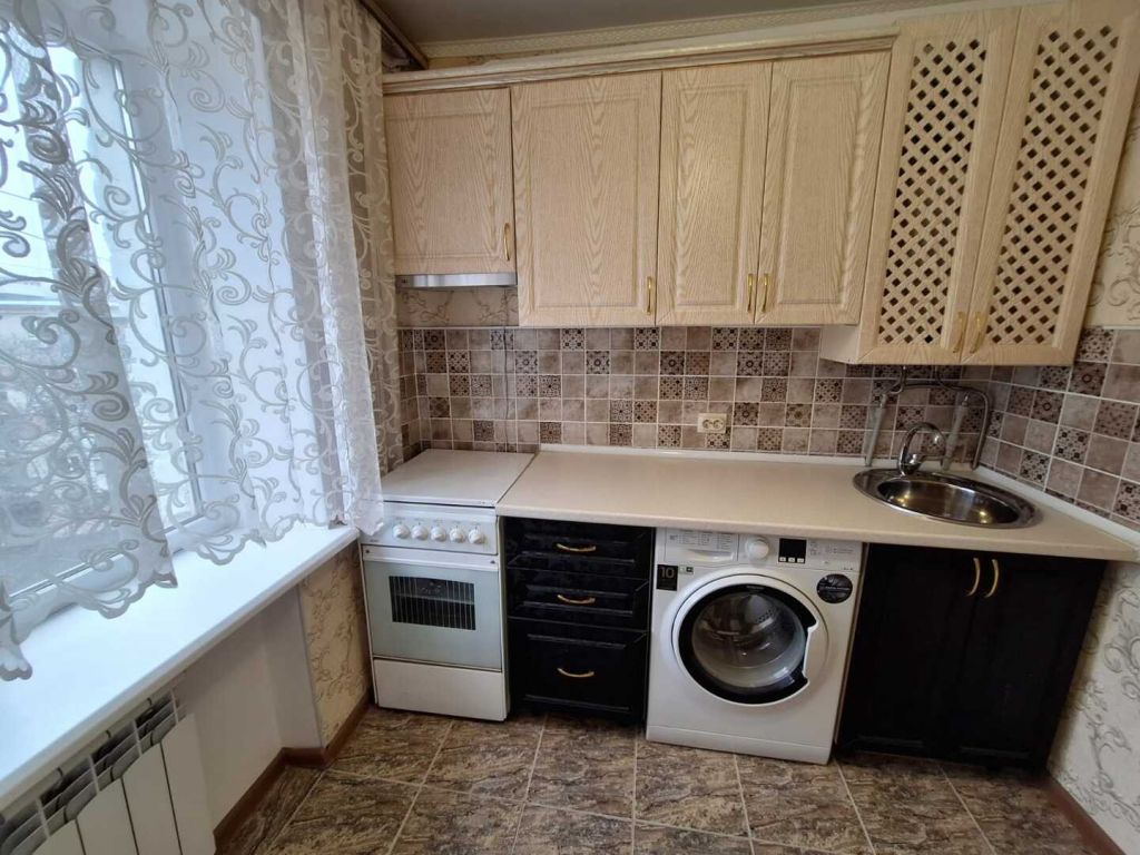 Продажа 2-комнатной квартиры, Пятигорск, Московская ул,  80