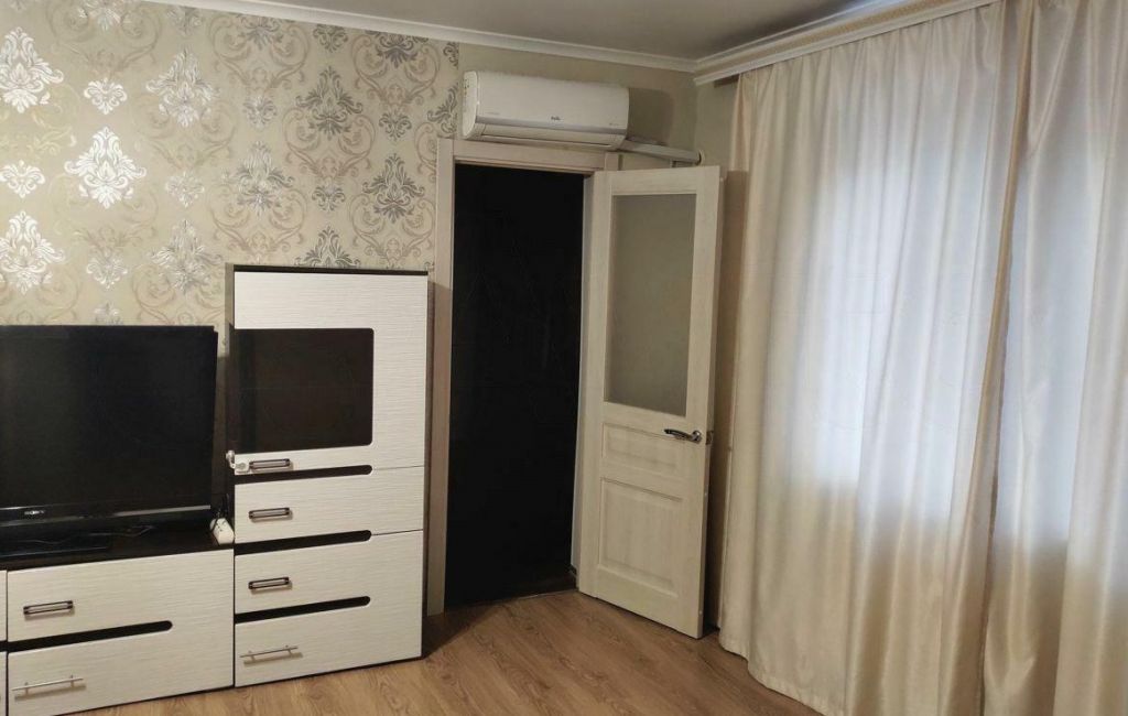 Продажа 3-комнатной квартиры, Пятигорск, Московская ул,  14к12
