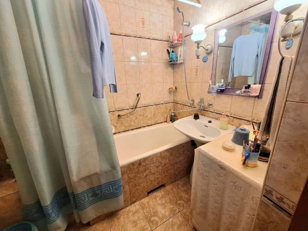 Продажа 4-комнатной квартиры, Пятигорск, Панагюриште ул,  18