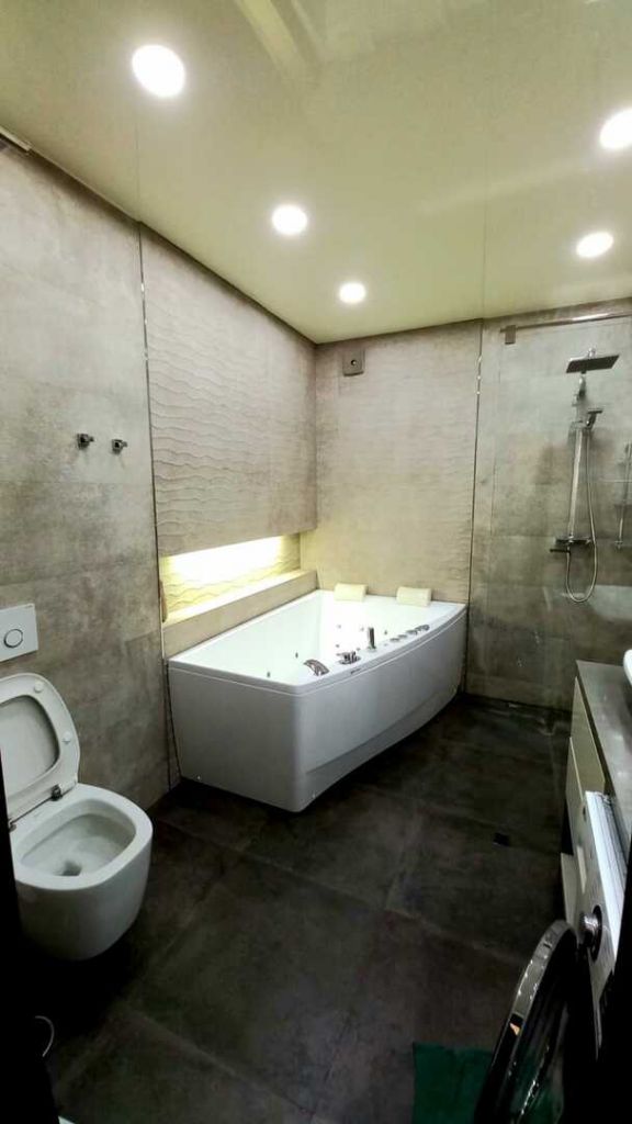 Продажа 3-комнатной квартиры, Пятигорск, Первомайская ул,  92к4