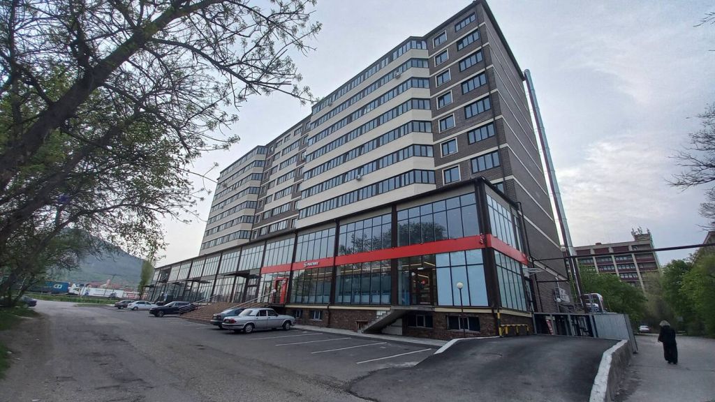 Продажа 2-комнатной квартиры, Минеральные Воды, Советская ул,  78