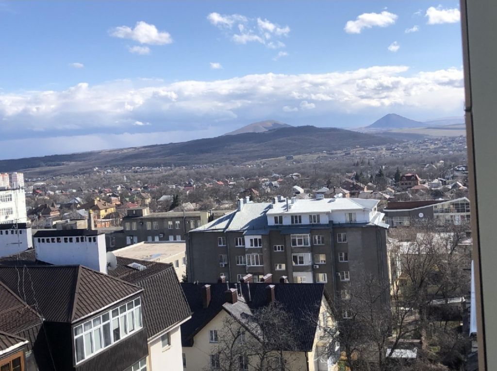 Продажа 2-комнатной квартиры, Пятигорск, Людкевича ул,  9