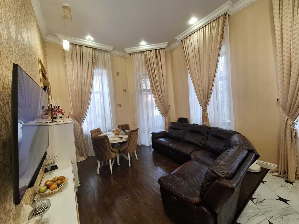 Продажа 3-комнатной квартиры, Пятигорск, Козлова ул,  22