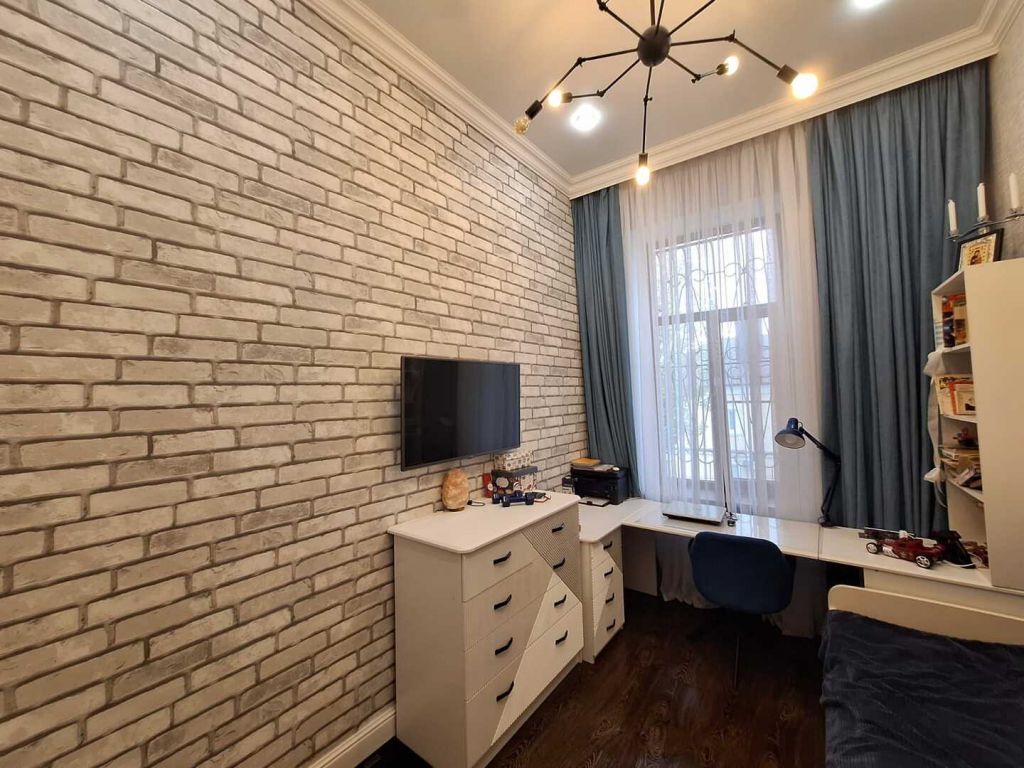 Продажа 3-комнатной квартиры, Пятигорск, Козлова ул,  22